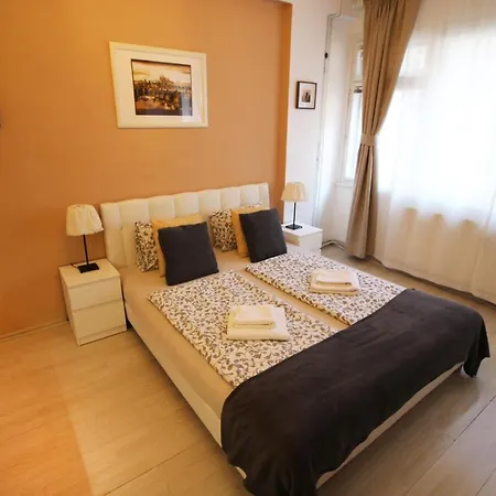 Studio Benediktska Apartmán